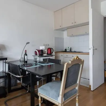 Le Cozy + Balcon Ensoleille + Parking *